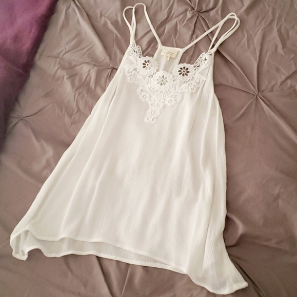 Caution To The Wind White Floral Lace Double Strap Tank Top Boho Bohemian M EUC - Picture 3 of 7